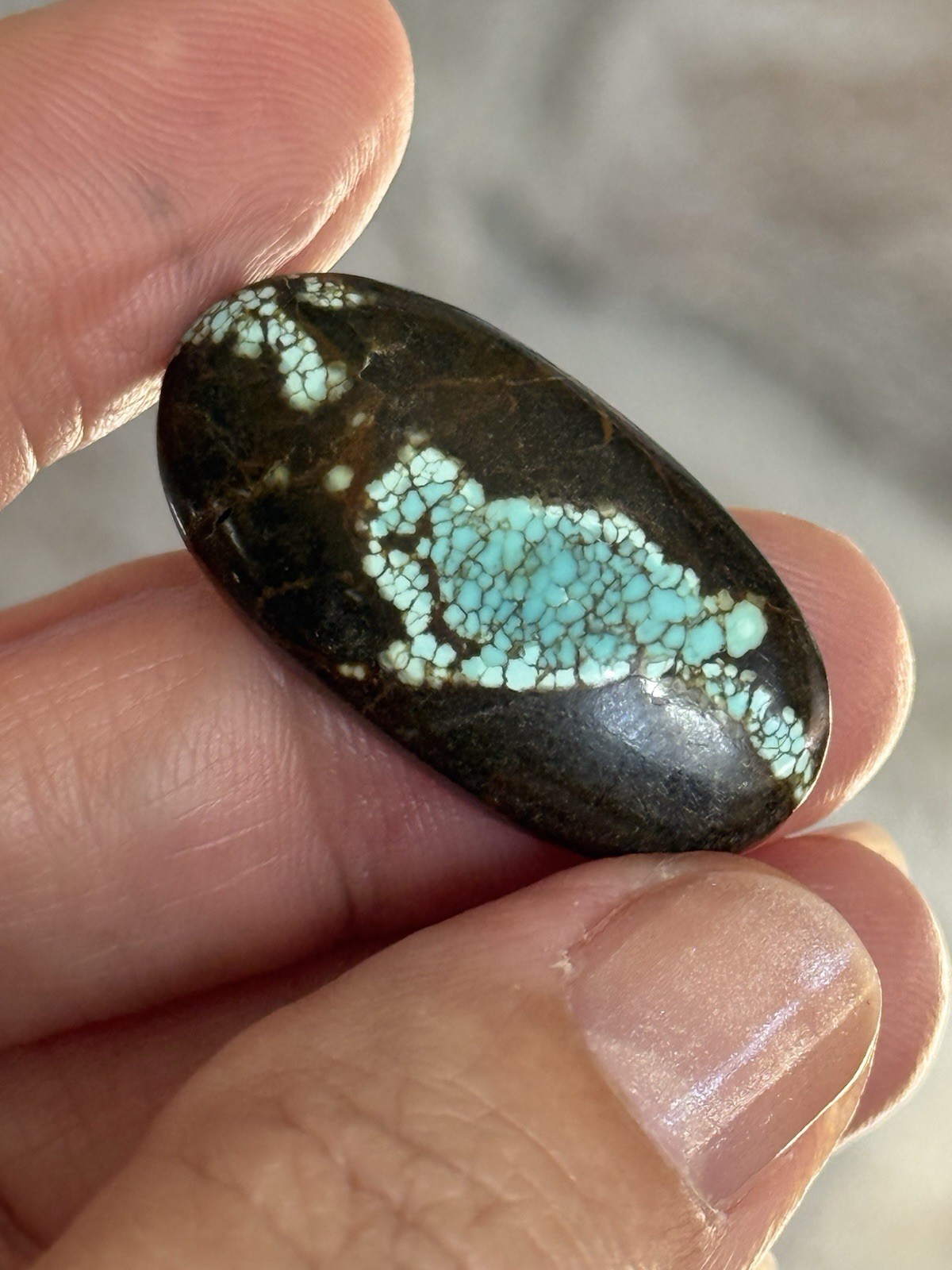 22.3ct 30.5x16x6.2mm Natural #8 Mine Blue Turquoise Oval Cabochon Picture Stone