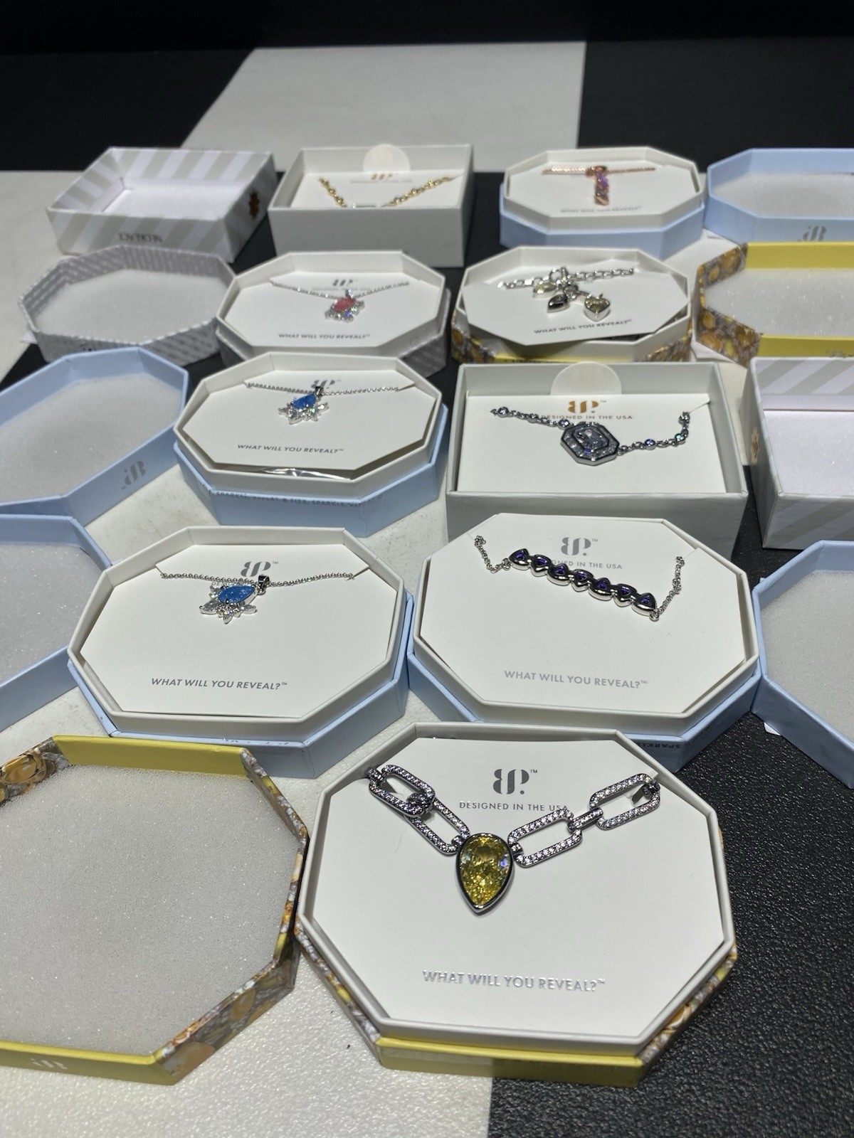Bomb Party Jewelry Lot 9 Piece Lot ! One Price !