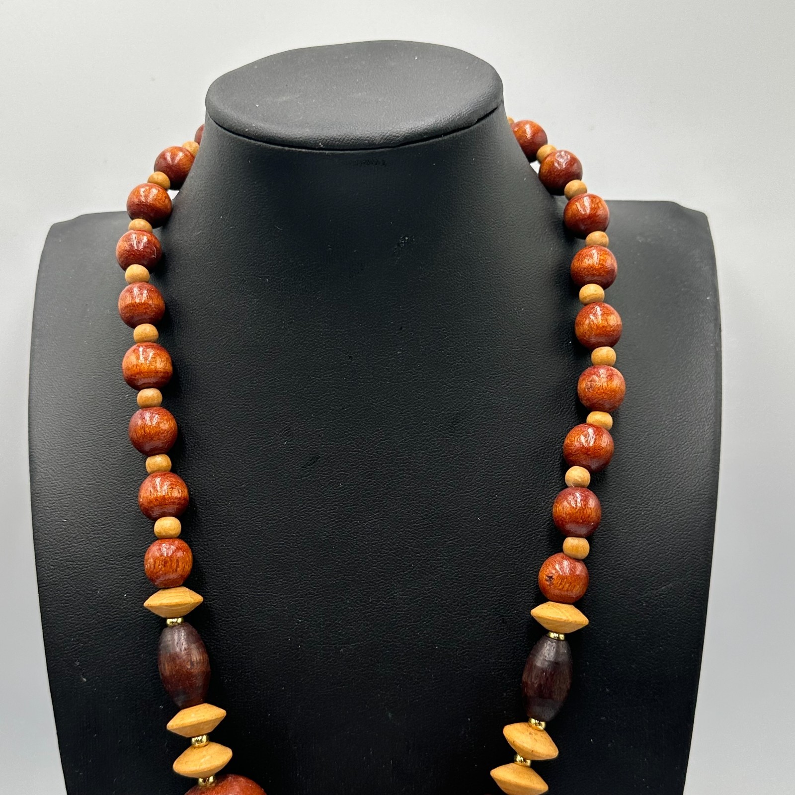 Vintage Wood Bead Necklace Brown Tan Graduated Round Barrel Beads 20 Inch
