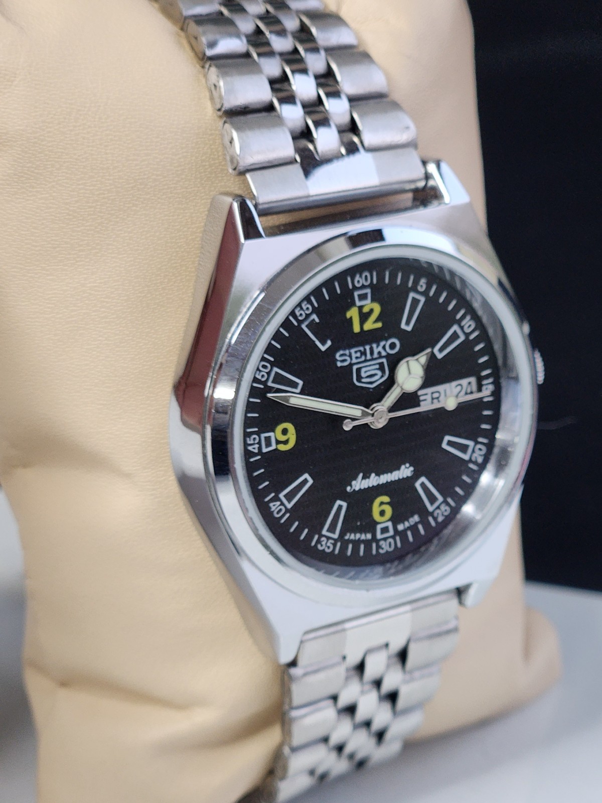 Vintage Seiko 5 Automatic 6309 17 Jewels Gentlemen’s Wrist Watch-Free Shipping