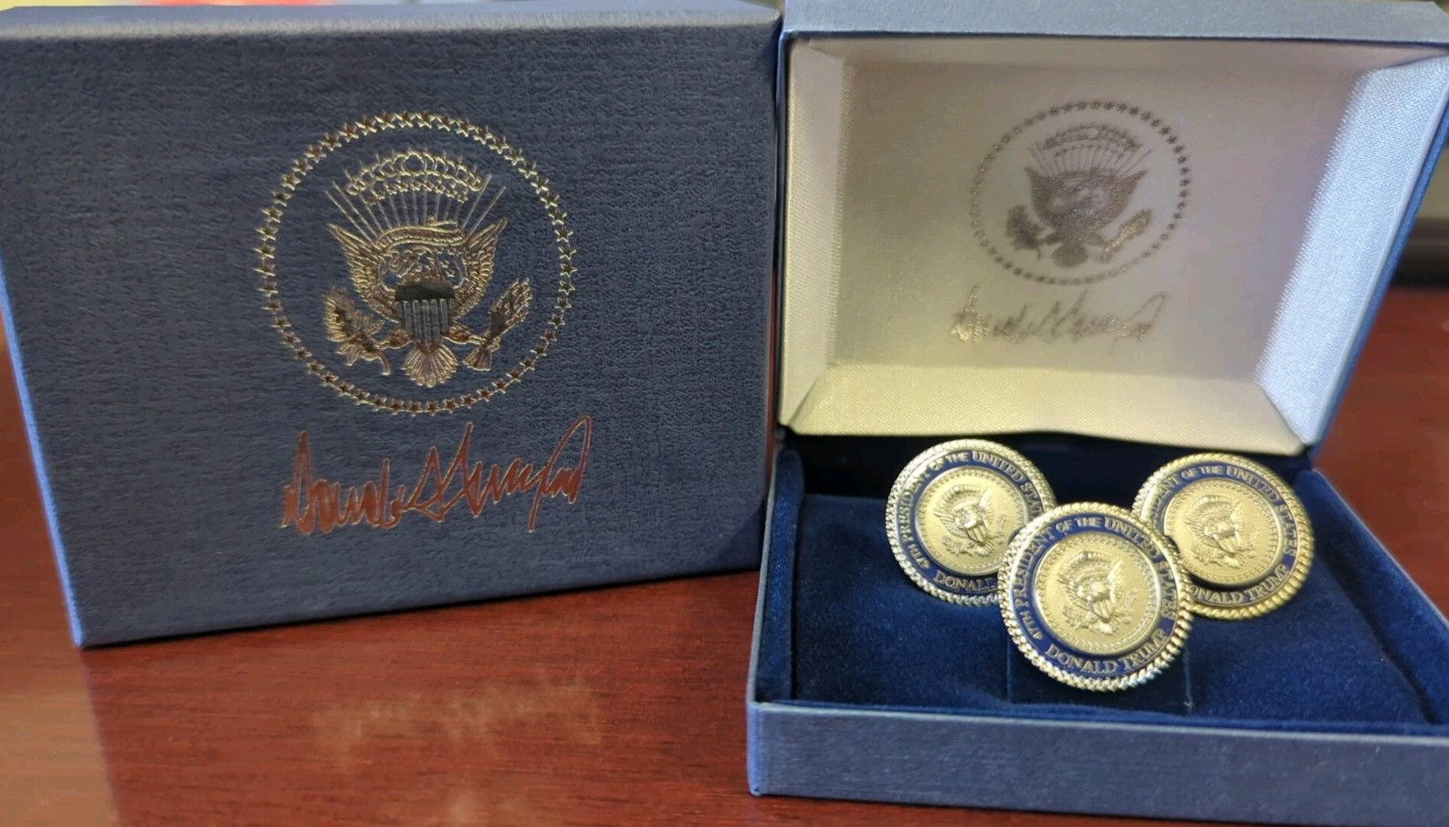 Hot! 🔥 2025 Donald Trump “47” Presidential Cufflinks and Lapel Pin
