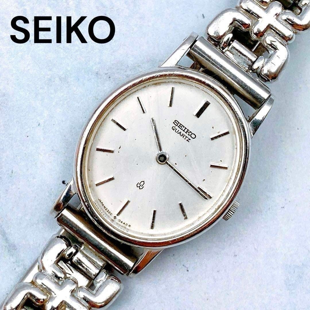 Working item SEIKO ladies’ wristwatch oval shape silver chain belt