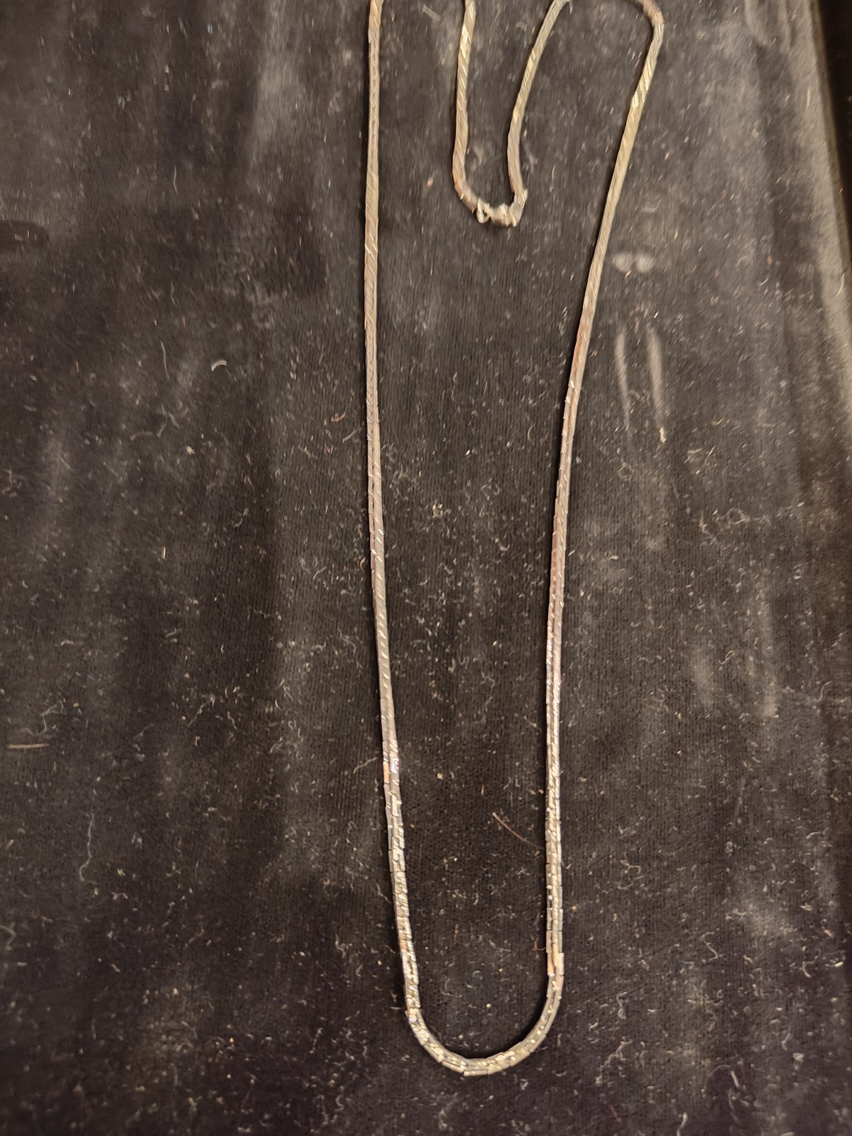 22 Inch Box Style Silver Tone Chain