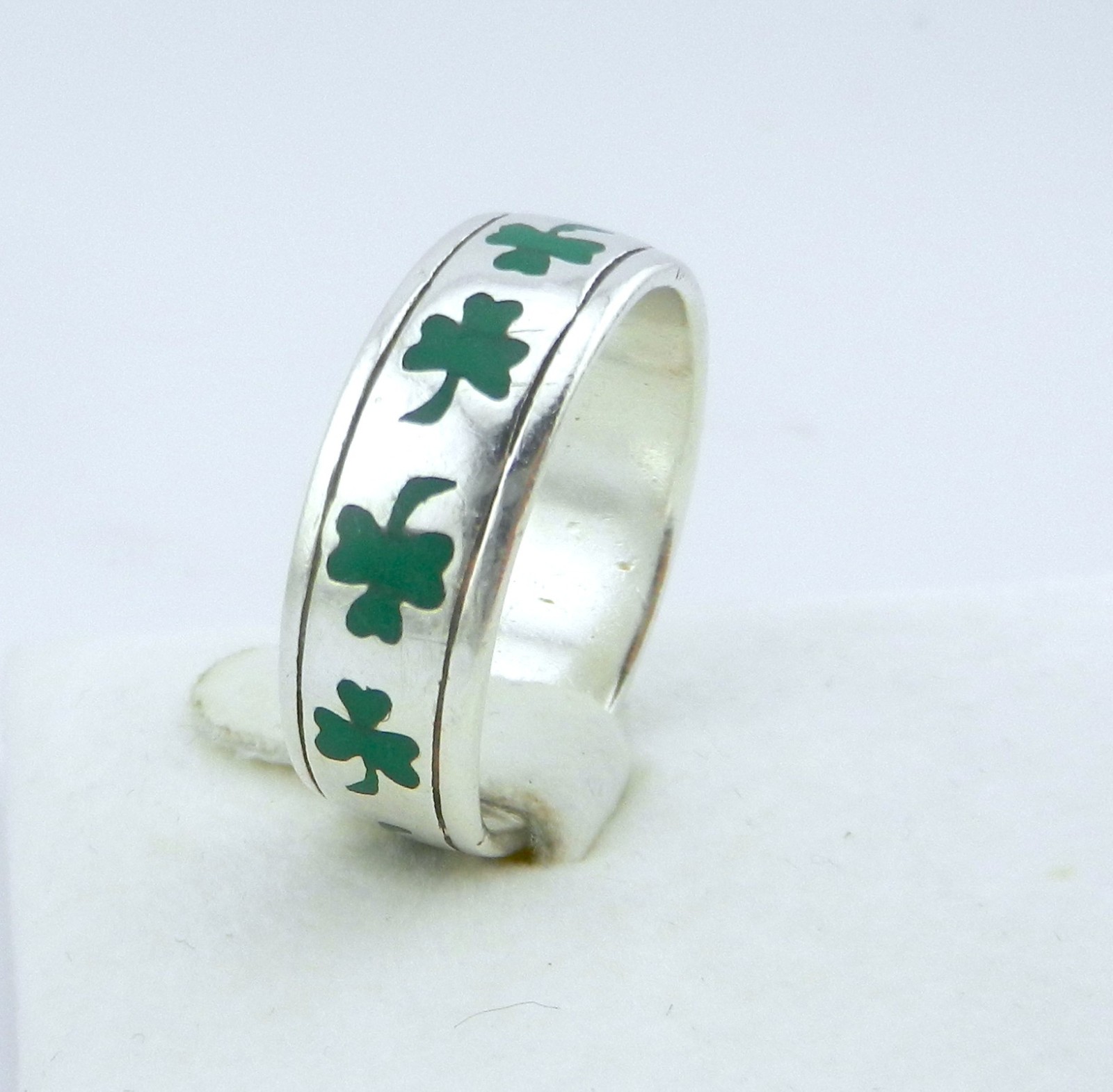 Peter Stone Green Enamel Shamrock Sterling Silver Good Luck Ring Band Sz 11 PSCL