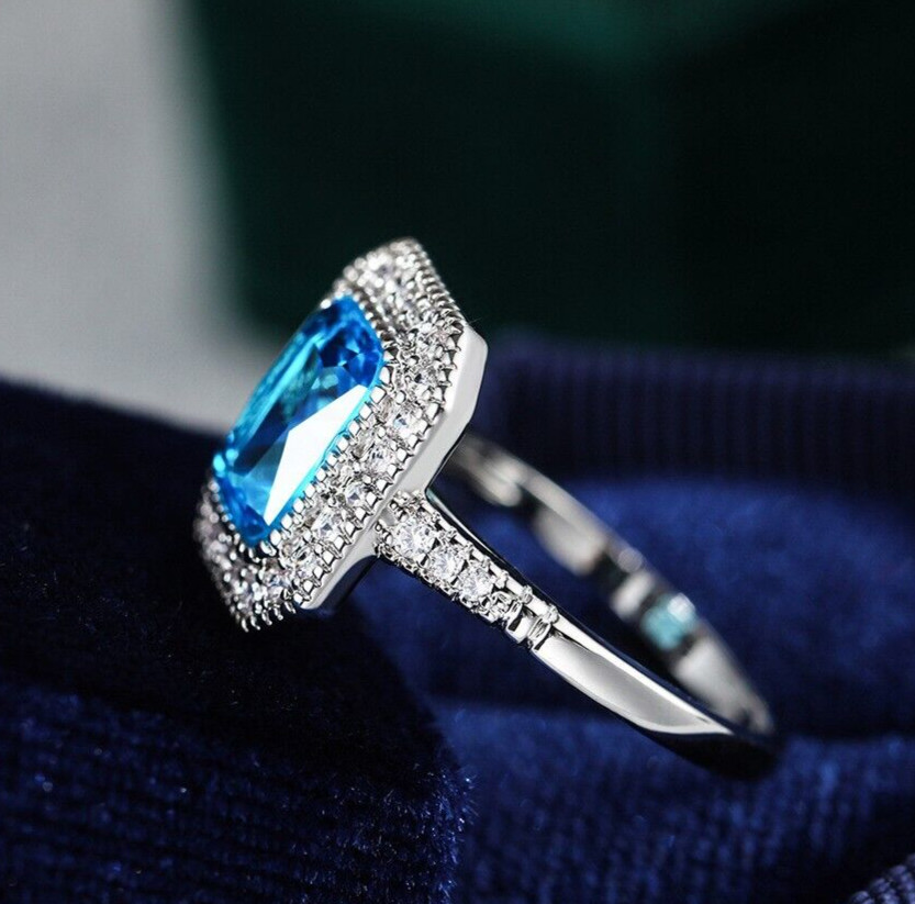 Royal Style Ring Gift For Boyfriend 925 Silver Plated 2.4Ct Simulated Aquamarine