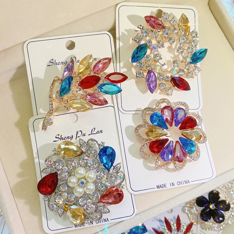 Bulk 12pcs Mix Crystal CZ Pearl Floral Brooches Lot Random Wedding Gift Jewelry