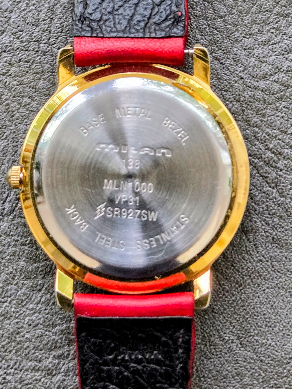 Vintage Christmas Moving Train Holiday Tree Watch Dial Gold Tone Quartz