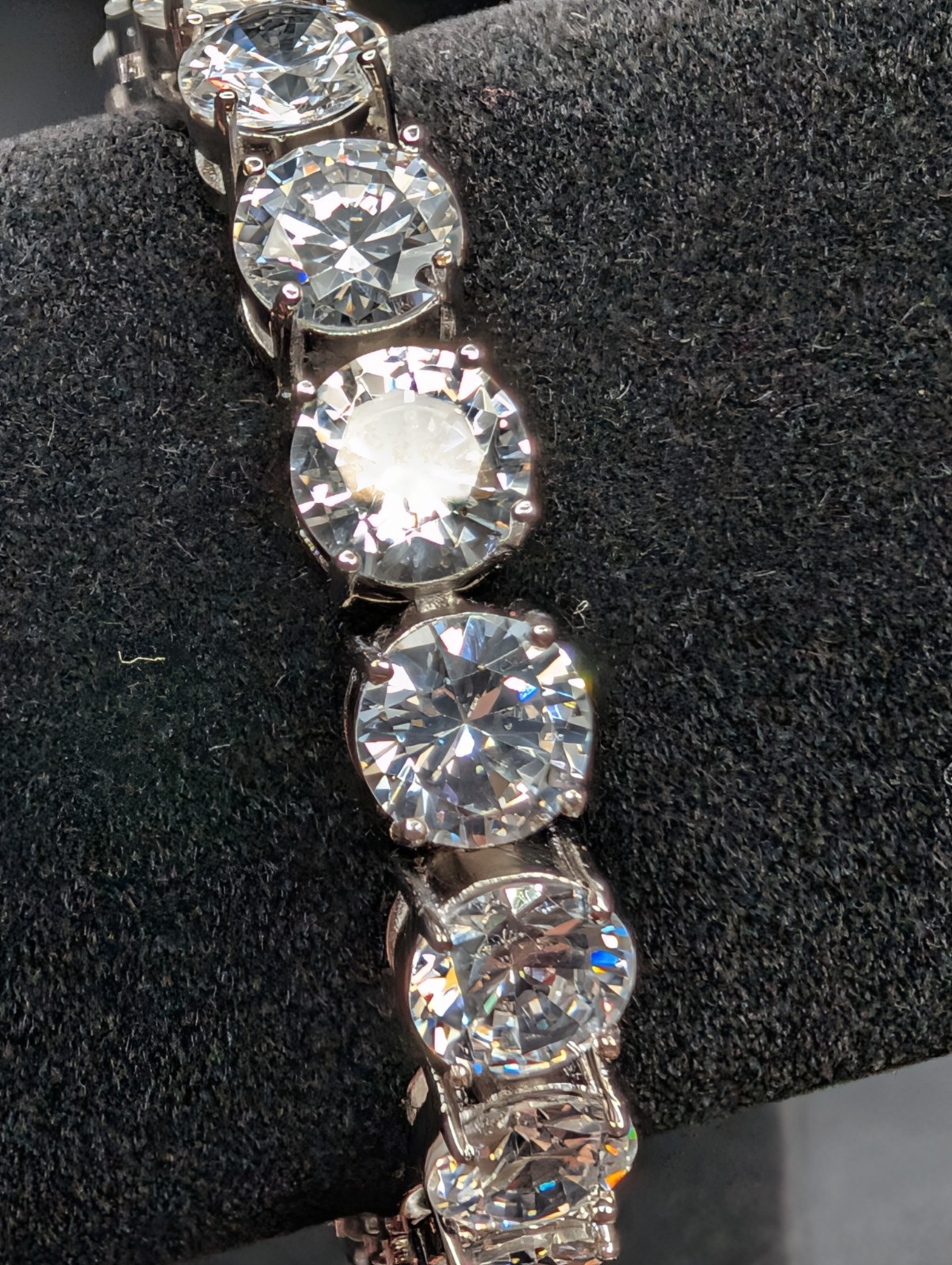 Stunning Sterling Silver CZ Tennis Bracelet 7 Inch