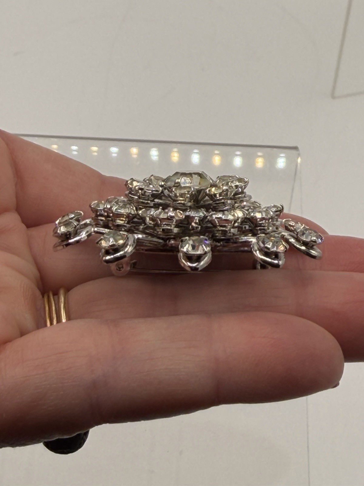 Vtg Sparkling Brooch Pin Snowflake Clear Rhinestones 1.75” Layered Silver Tone