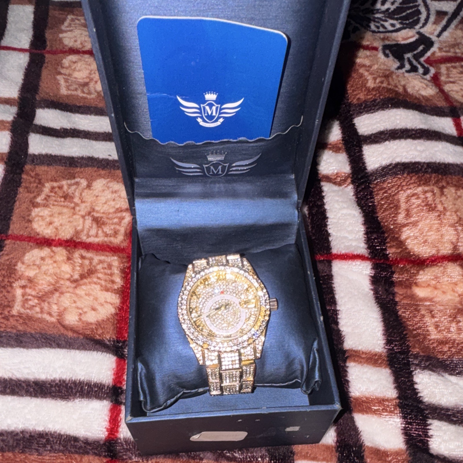 Gold Tone Iced Out Crystal Analog Round Watch Metal Bracelet w/ Box Manual