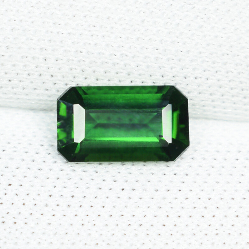 0.82 ct DAZZLING – CHROME GREEN – NATURAL CHROME TOURMALINE Octagon See Vdo SPL