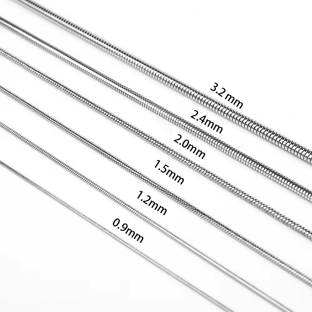 0.9-3.2mm 45-55cm Unisex Stainless Steel Round Snake Chain Necklace Waterproof