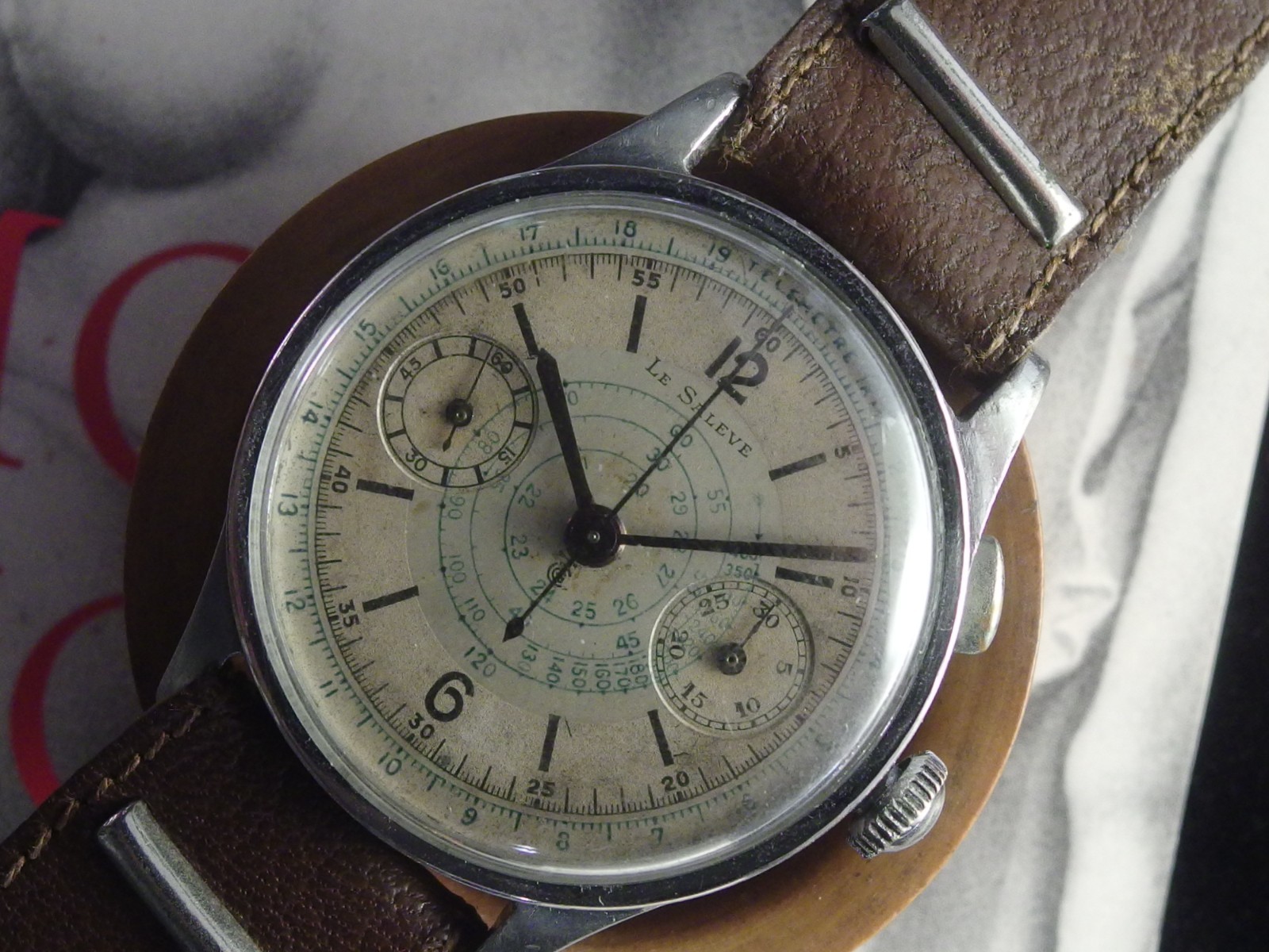 4287 VINTAGE VALJOUX GHT MONOPUSHER CHRONOGRAPH SIGNED LA SALEVE, 1930’ies