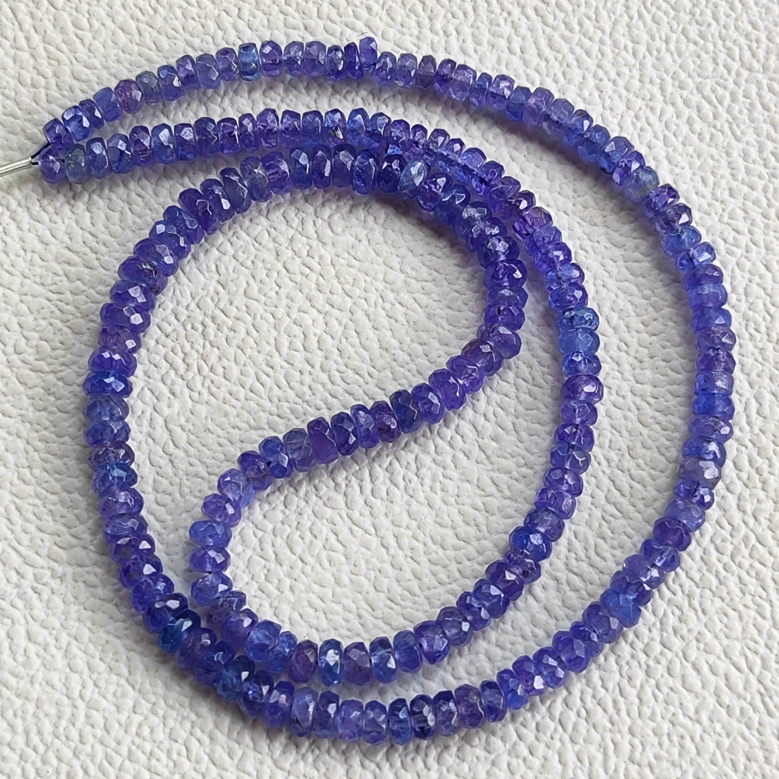 Natural Tanzanite Faceted Rondelle 4-4.5mm Beads Tanzania Gem 16″ Strand DIY