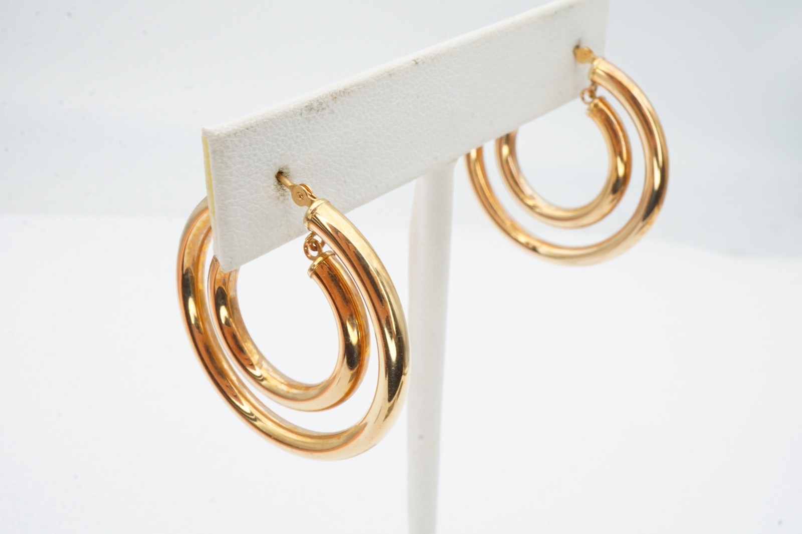Eternagold 14k Yellow Gold Hoop Earrings