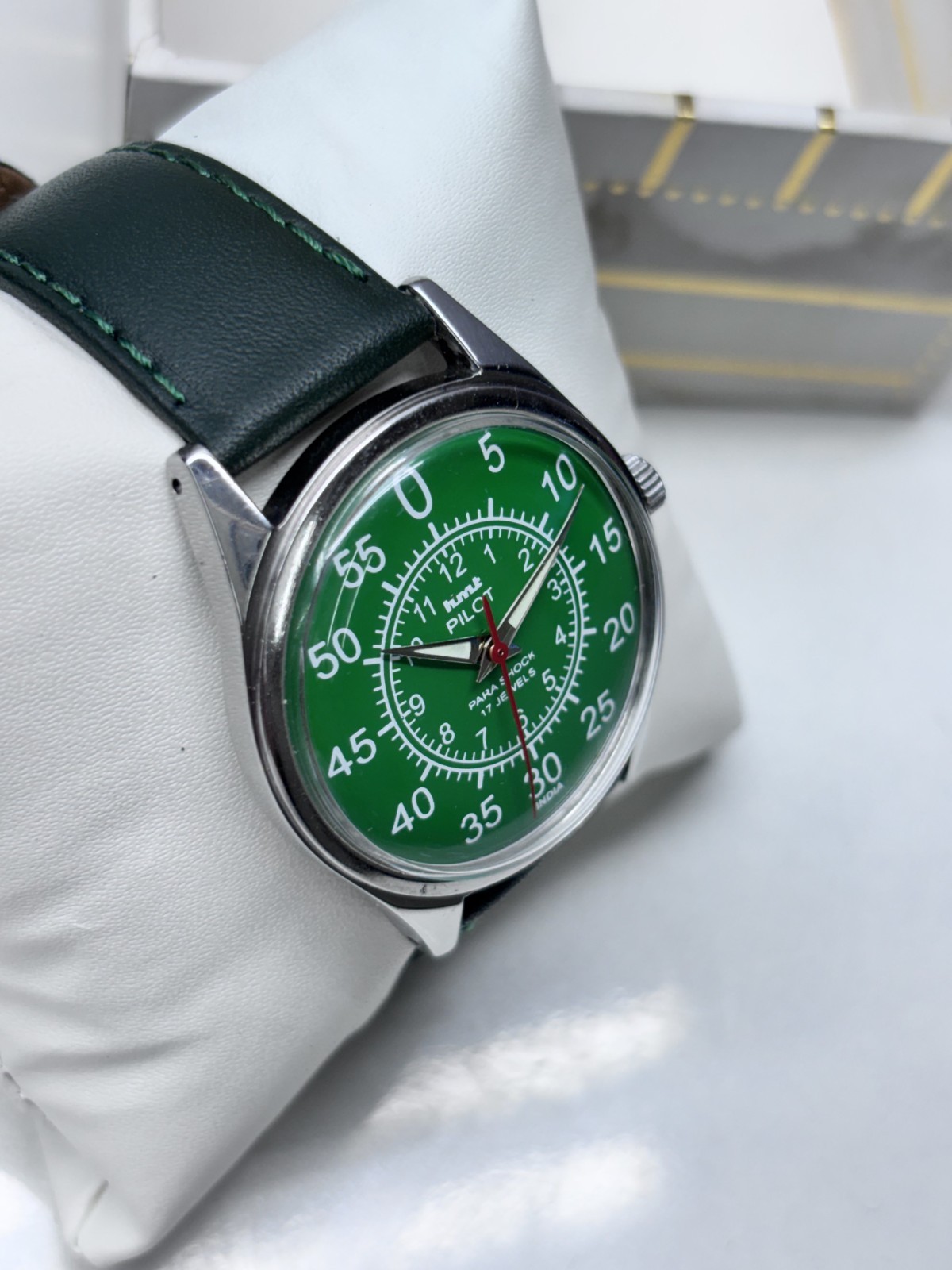 Vintage HMT Pilot Green 17 Jewels Mechanical Hand Winding Men’s Wrist Watch