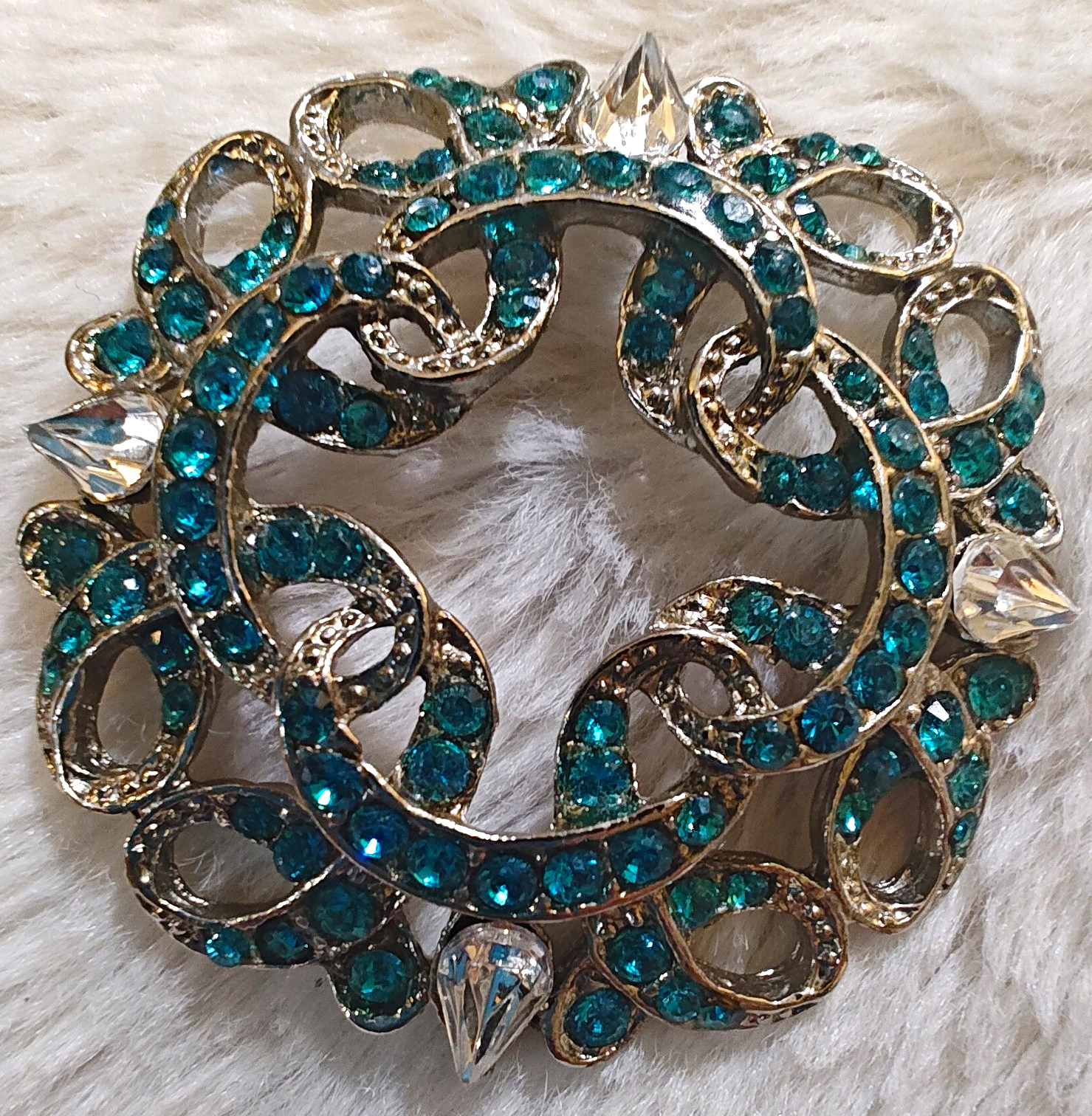 Round Wreath Pendant SilverTone Blue Round Rhinestones Metal 2 in