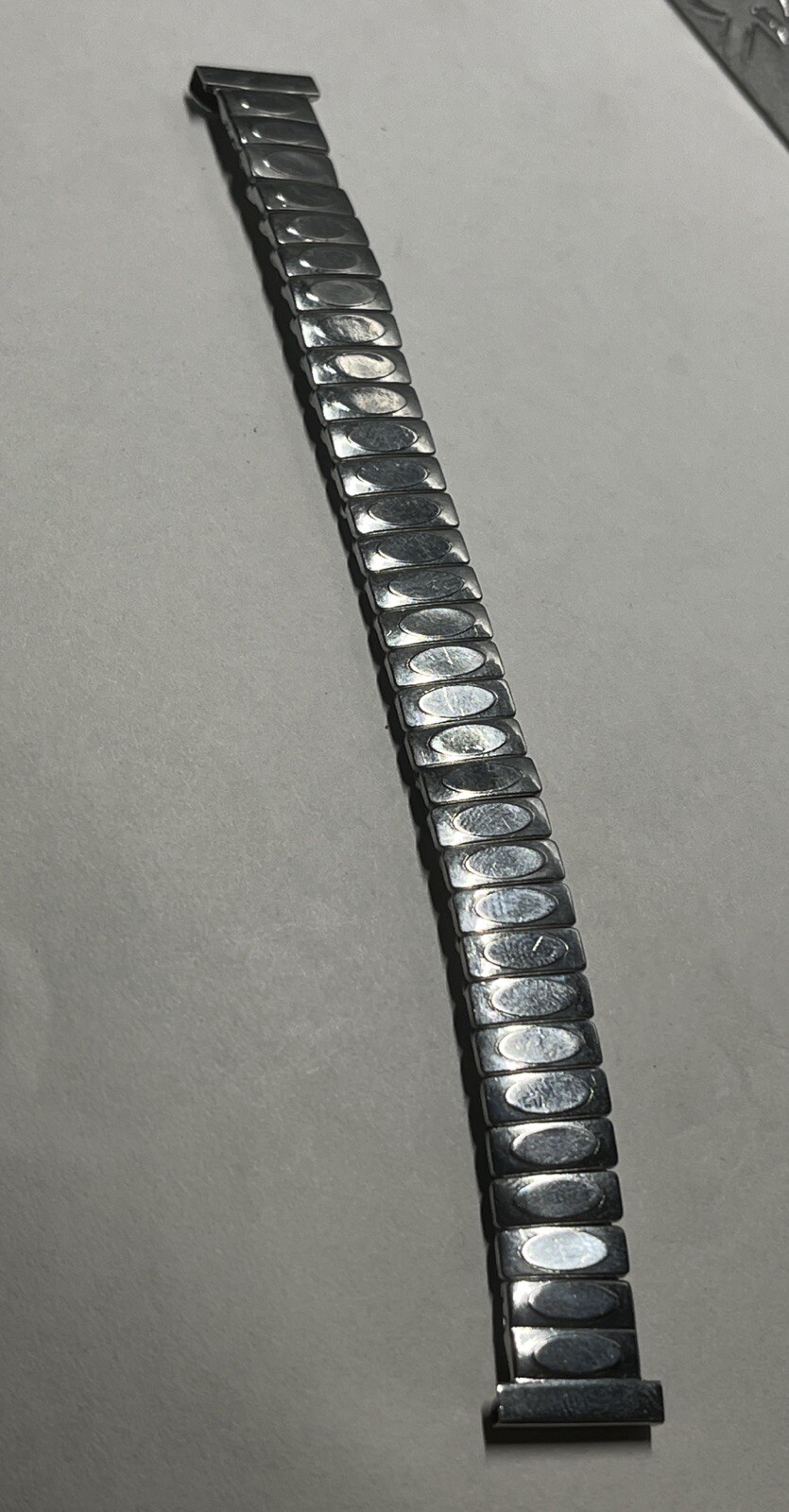 Stainless Steel Women’s Watch Band Expansion 12.4mm Vintage Raised Oval Textured