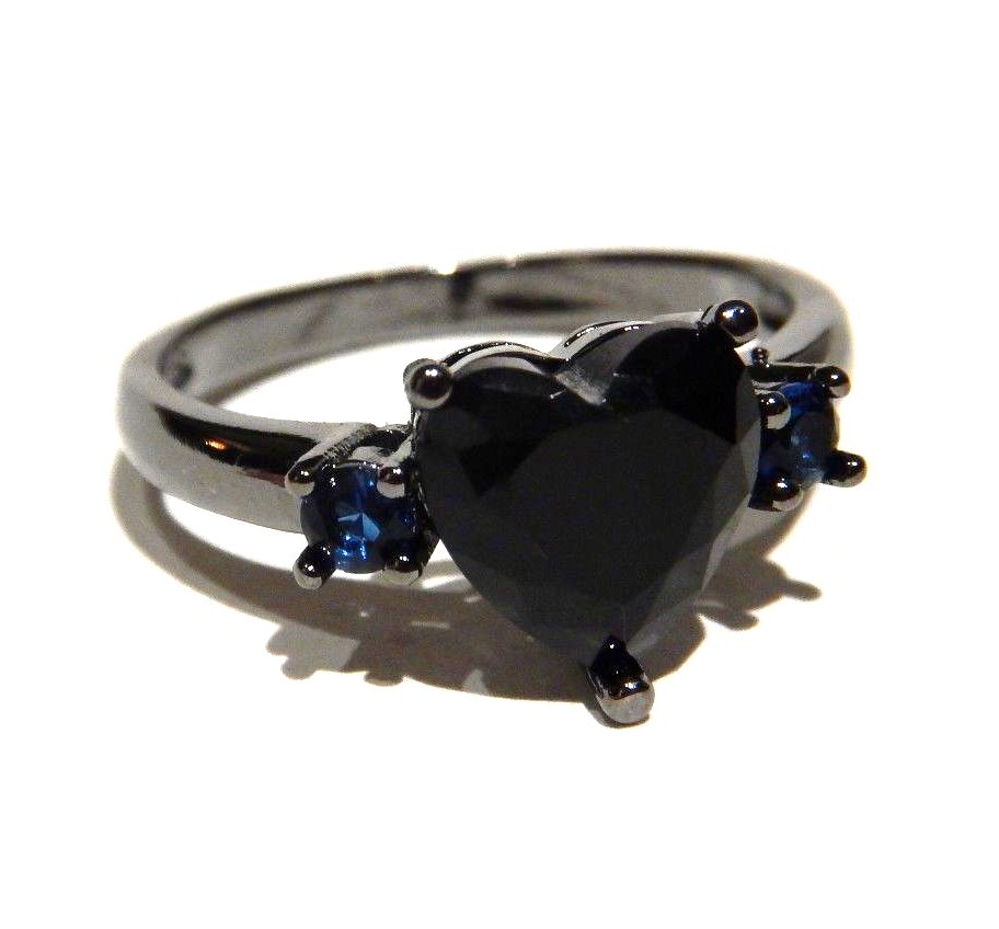 BLACK HEART RING glass crystal rhinestone shaped solitaire gothic love dark 4F