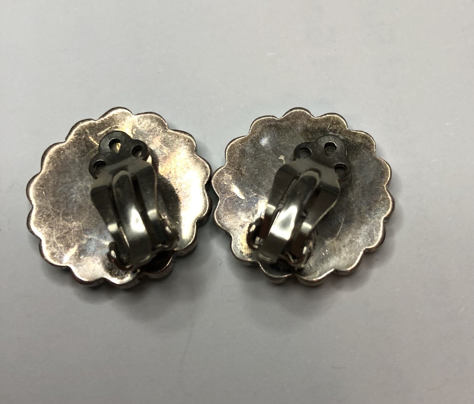 SOUTHWESTERN STERLING SILVER TURQUOISE EARRINGS Clip On Round Coral Onyx Vtg