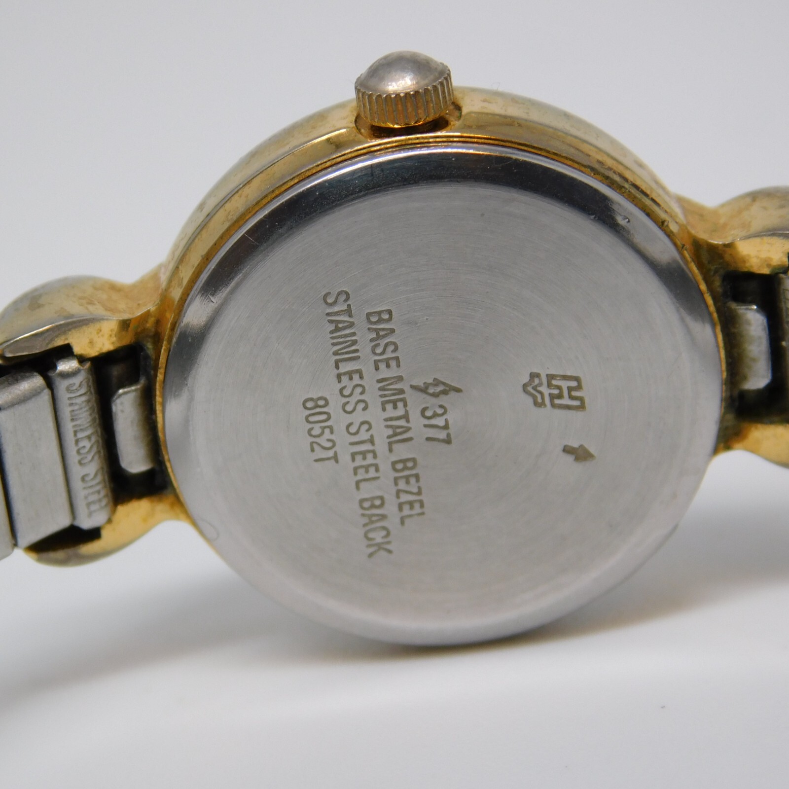 HELBROS 8052T Two Tone Quartz Analog Women’s Watch sz. 6″ New Battery
