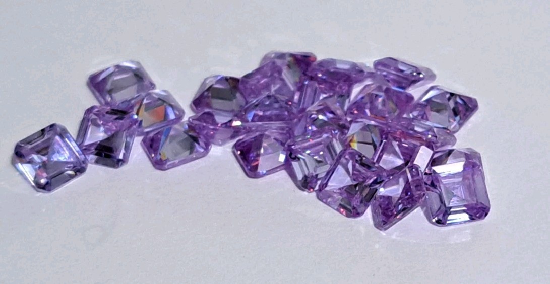 10 Pieces 6x6mm Octagon Shaped Lavender CZ Cubic Zirconia