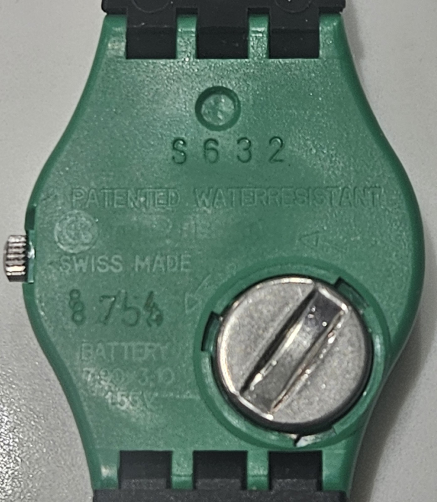Swatch Watch Carlisle Vintage 1986 Swiss Pop Womens Ladies Quartz 25mm PN# LG103