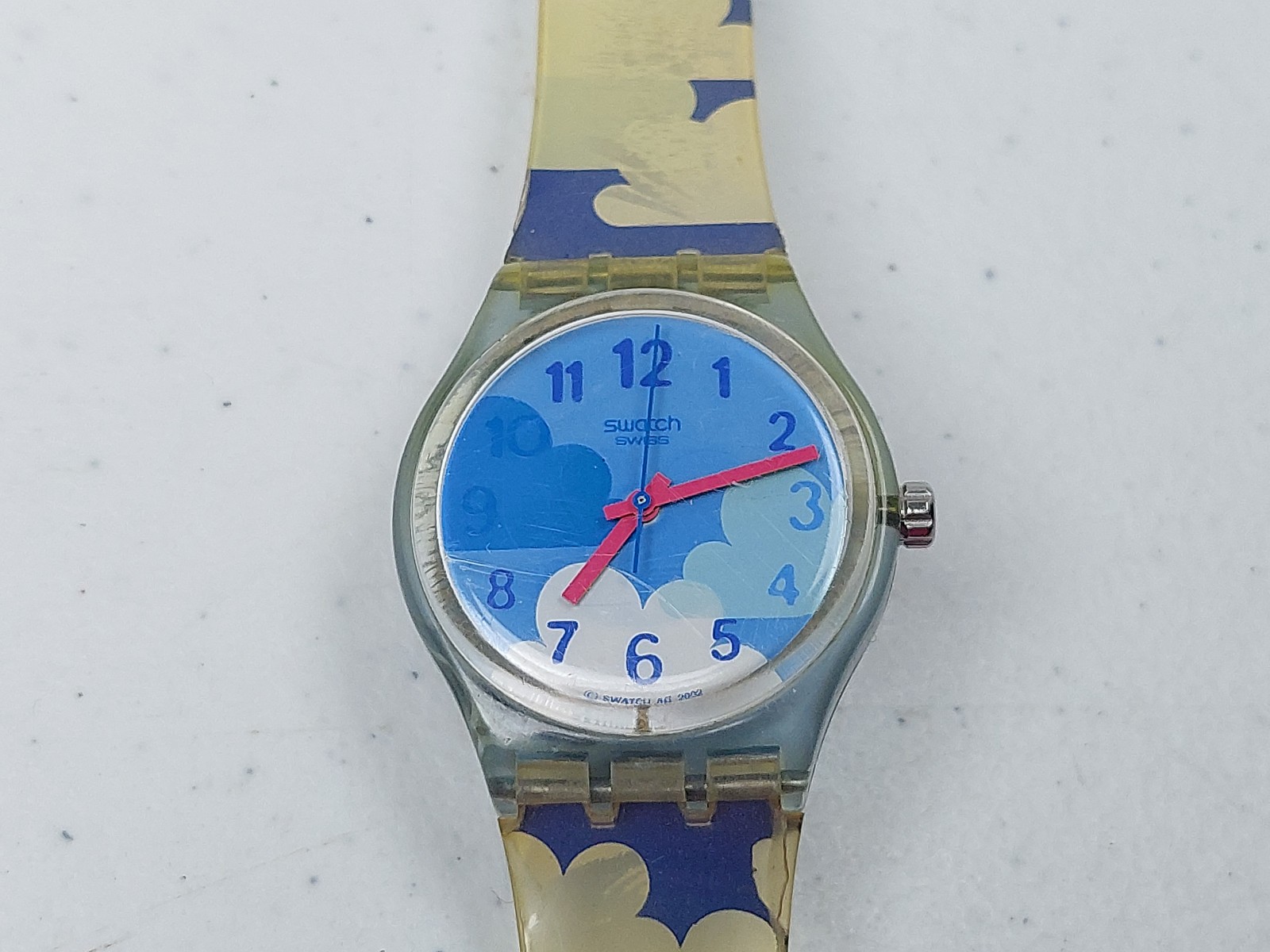 2002 Swatch Gents Touch Loomi Minimouse Clouds & Pink Elephants Wristwatch GS901