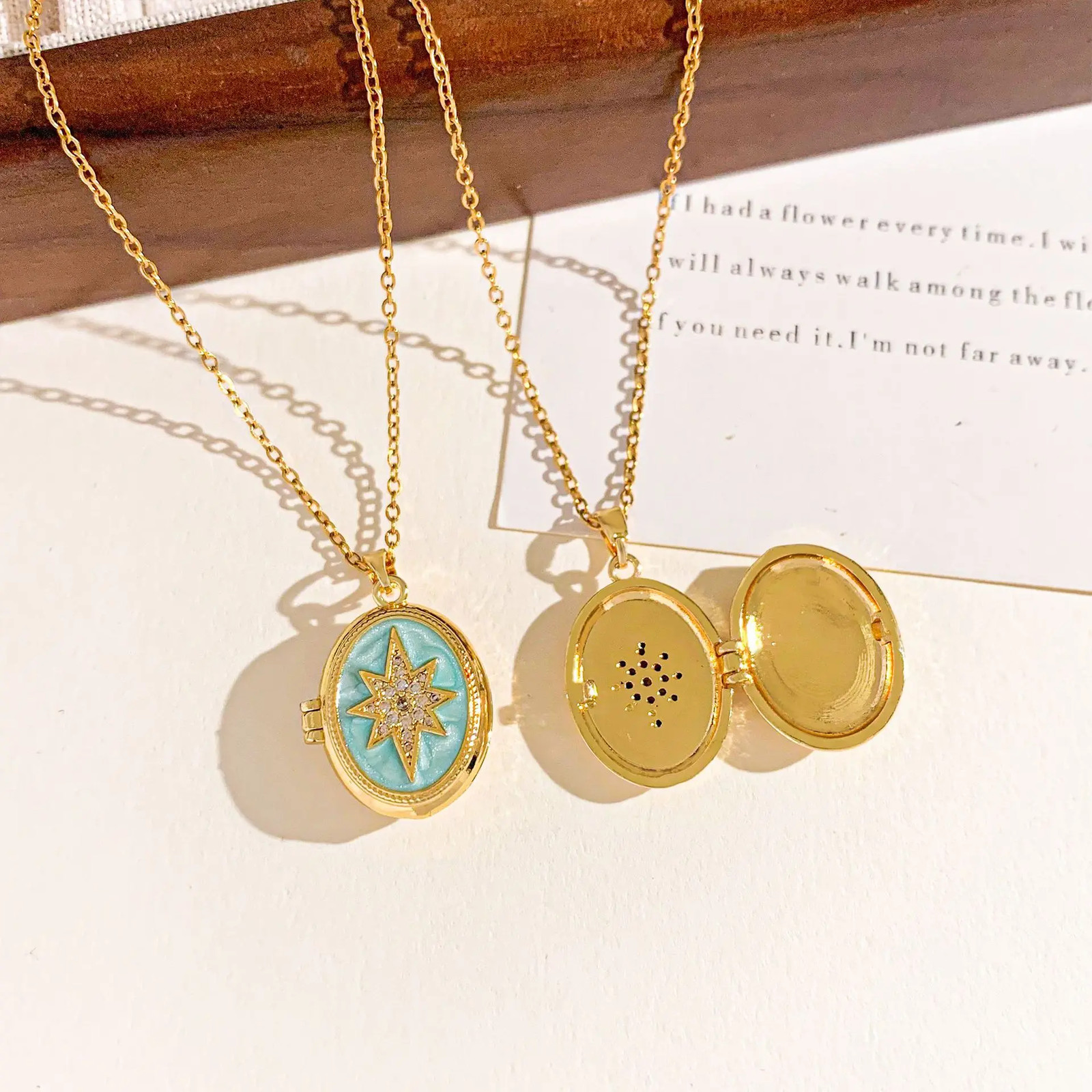 Personality Design Stainless Steel Can Be Opened Oval Photo Album Necklace