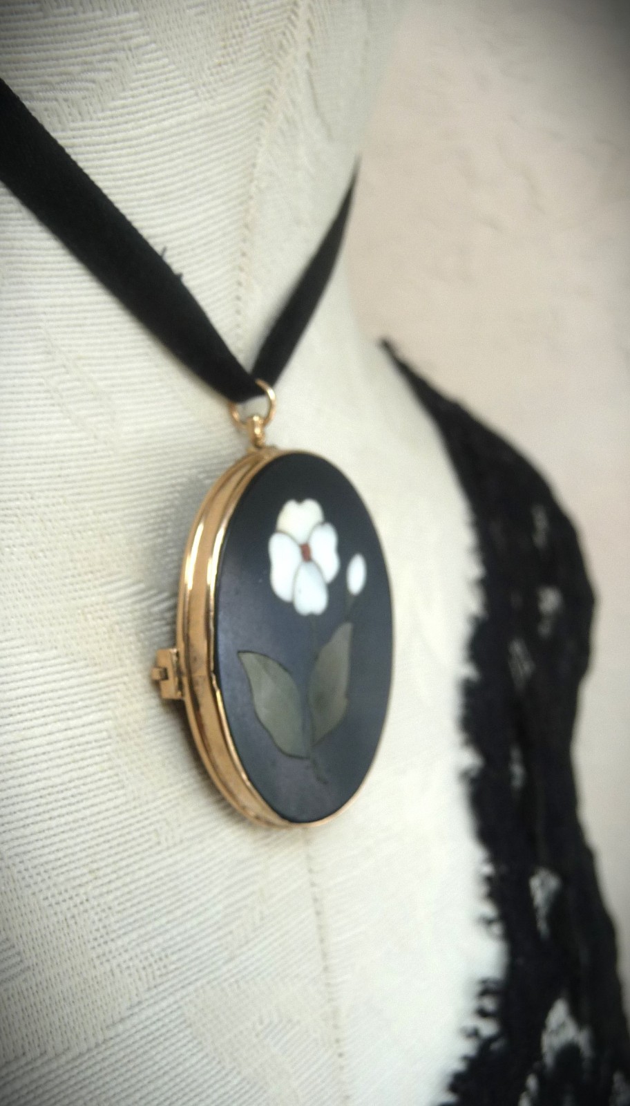 GORGEOUS ANTIQUE 10K PIETRA DURA MOSAIC GEMSTONE FLORAL MOURNING PIN PENDANT!