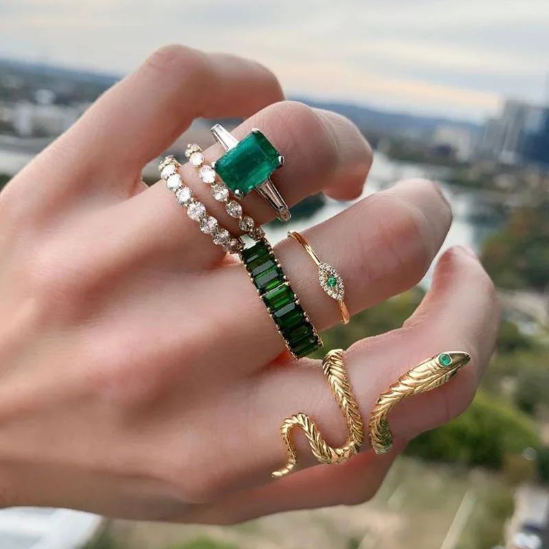 Women Cubic Zirconia Ring Green Crystal Rings Party Lady Engagement Jewelry 1Pc
