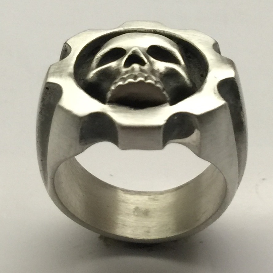 MJG STERLING SILVER .357/8 shot SKULL RING. WARHAMMER. GEARS OF WAR. 27 Gr.