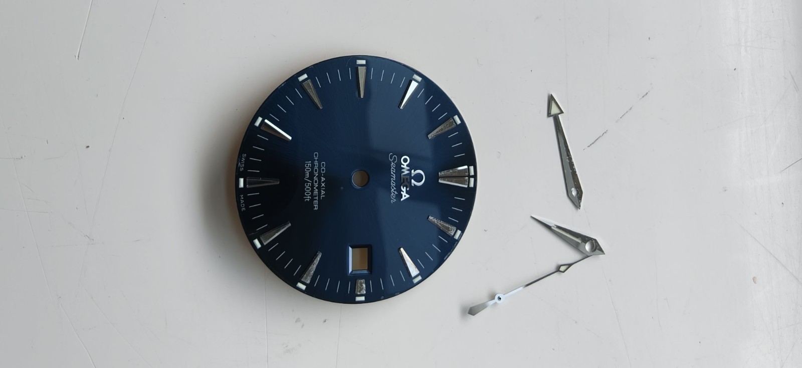 OMEGA Seamaster Blue Dial with Date Window, Non-Numeric Hour Marks & Hands
