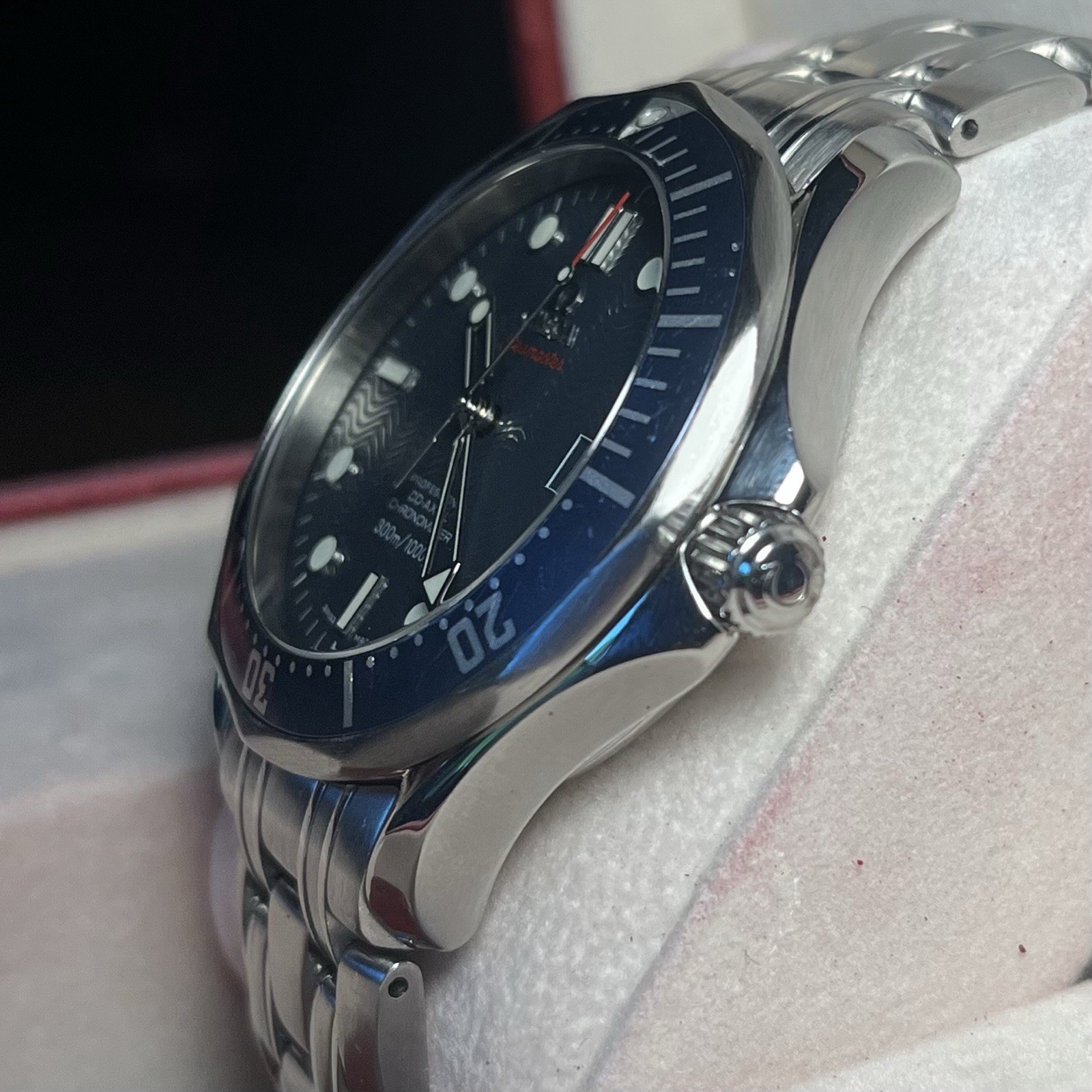 OMEGA Seamaster Co-Axial Chronometer 41mm Blue Wave Dial 300m Steel Box