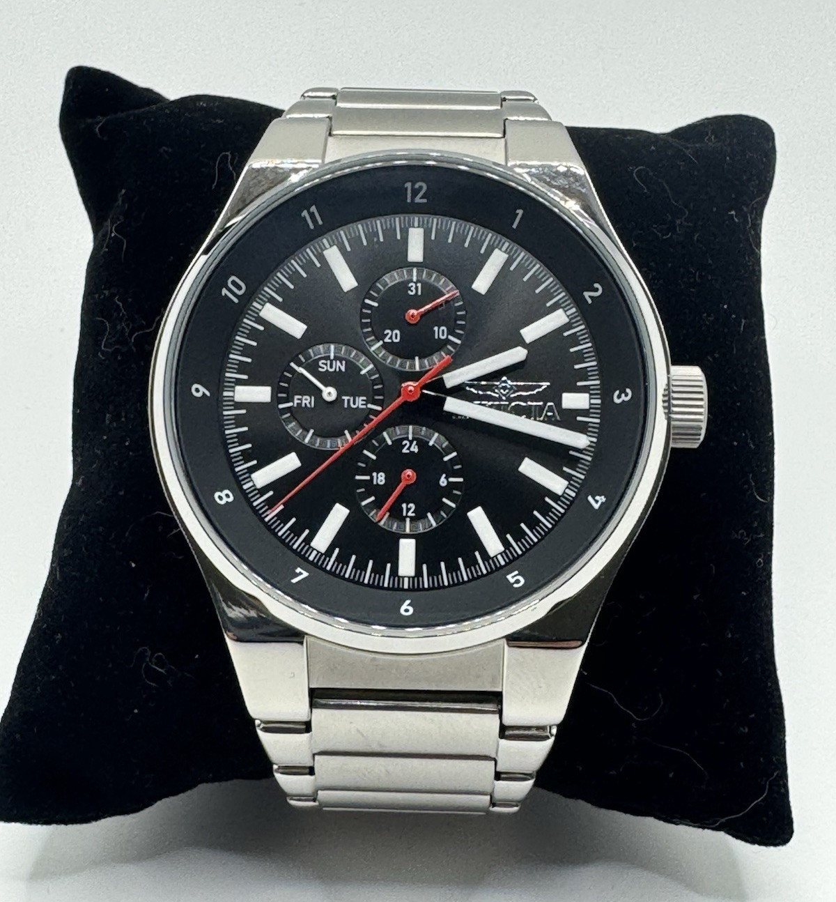 NEW! Invicta Racing Men’s Watch – 44mm. Steel (AIC-47547)