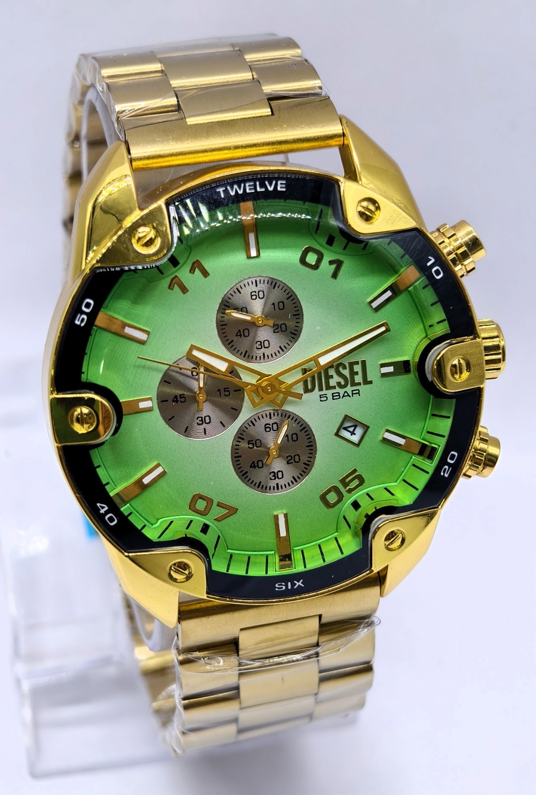Fantastic Diesel Spiker ”ONLY THE BRAVE” Chronograph Quartz Men’s Wrist Watch