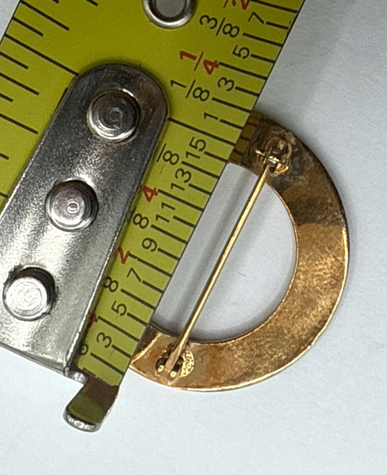 LGB Balfour 1/5 10K Gold Filled Bell Phone System AT&T Blue Topaz Service Pin