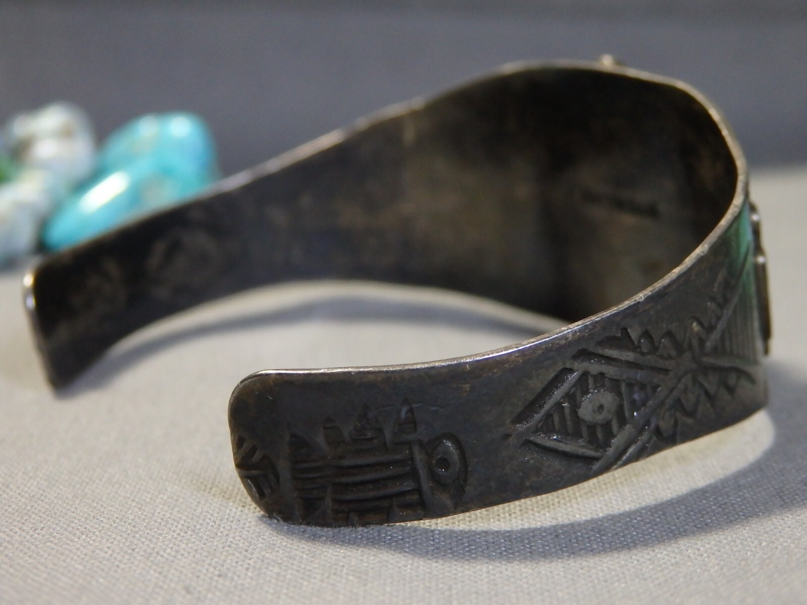Fred Harvey Era NAVAJO Blue Gem TURQUOISE Sterling Silver THUNDERBIRD Bracelet
