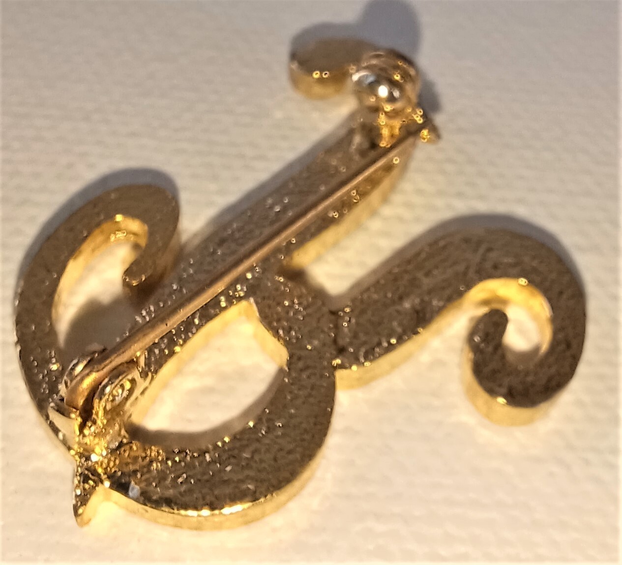 Vintage Monogram Initial R Pin Brooch Crystals Goldtone in Box Investment