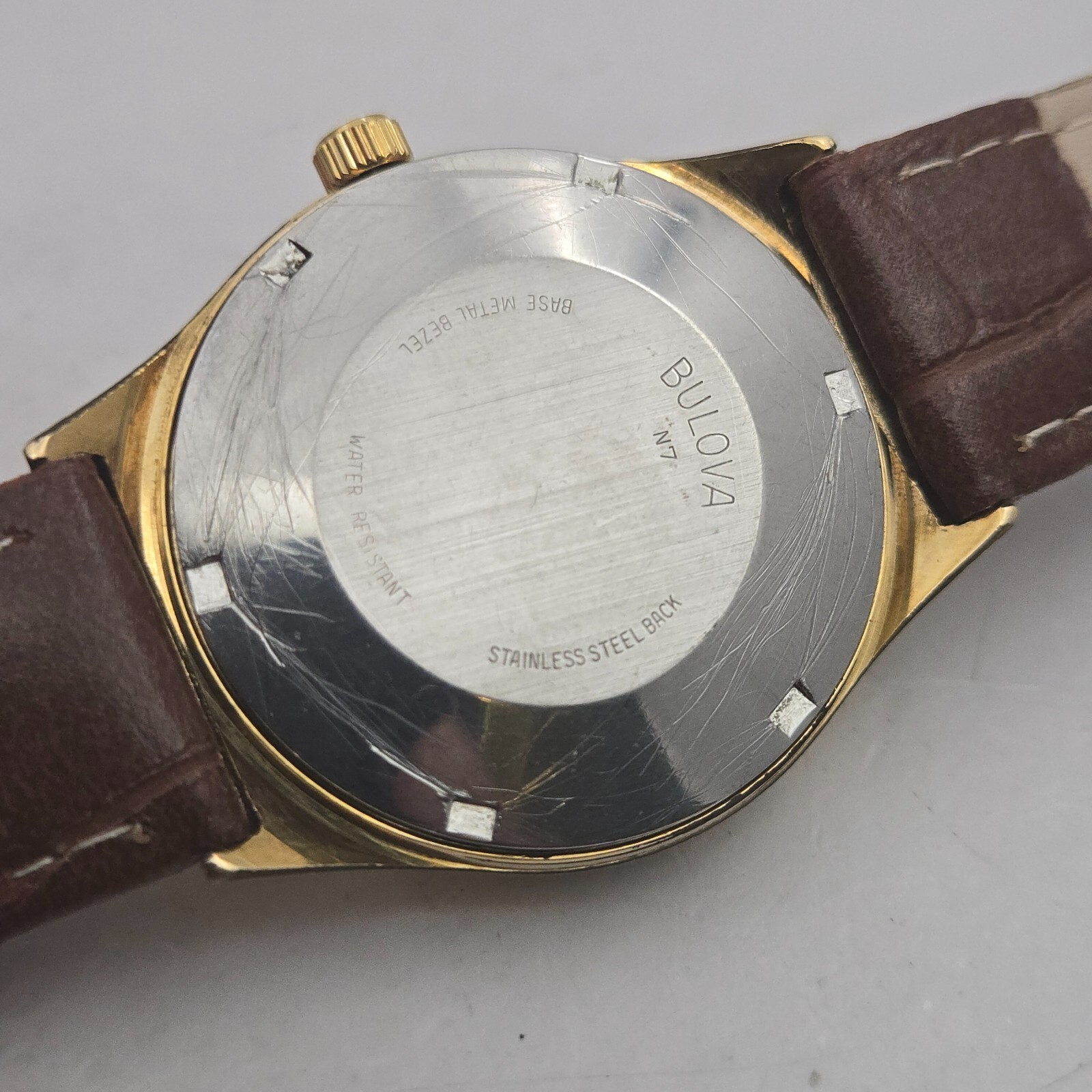 Vintage BULOVA men’s automatic watch day/date ETA 2879 swiss 1977