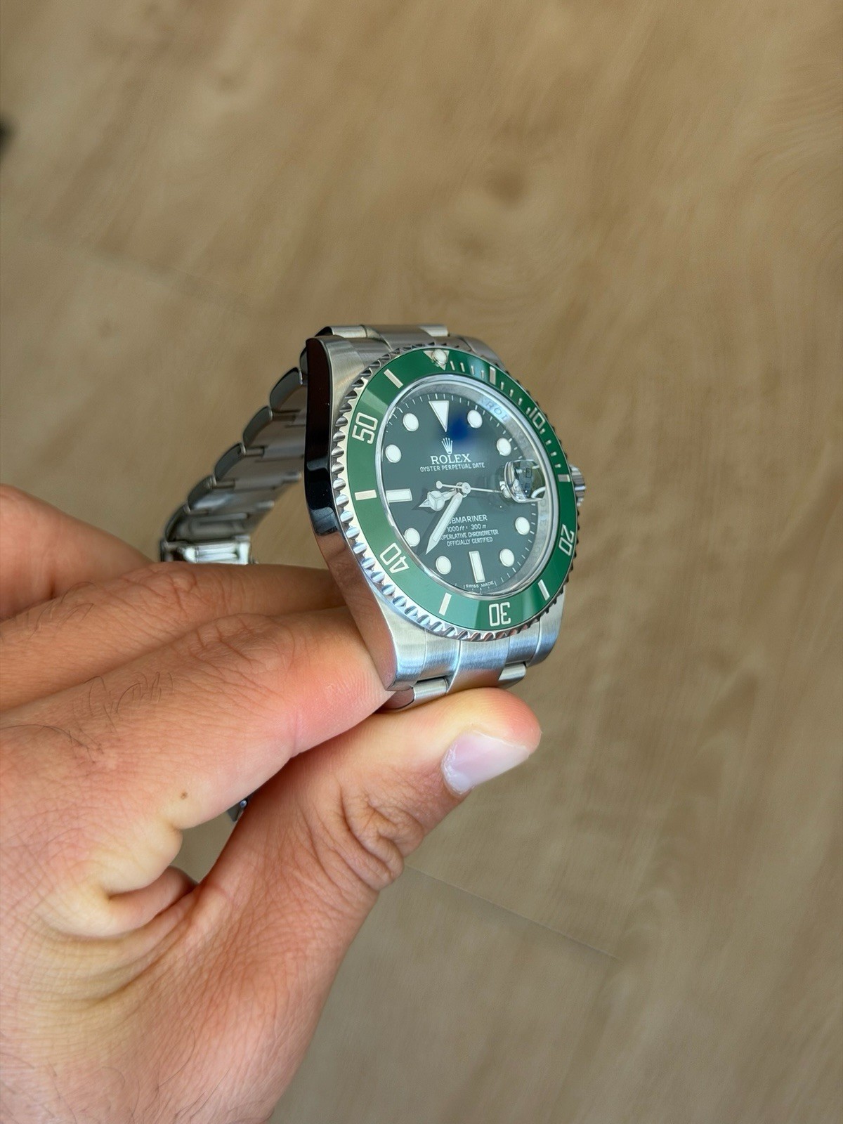 Rolex Submariner Hulk 116610LV Green Bezel Green Dial Stainless Steel Box Paper