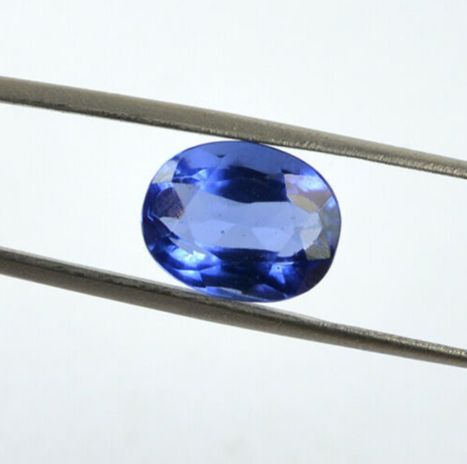 Lab Created Blue Sapphire Diffusion Oval Faceted Loose Stones (6x4mm – 20x15mm)