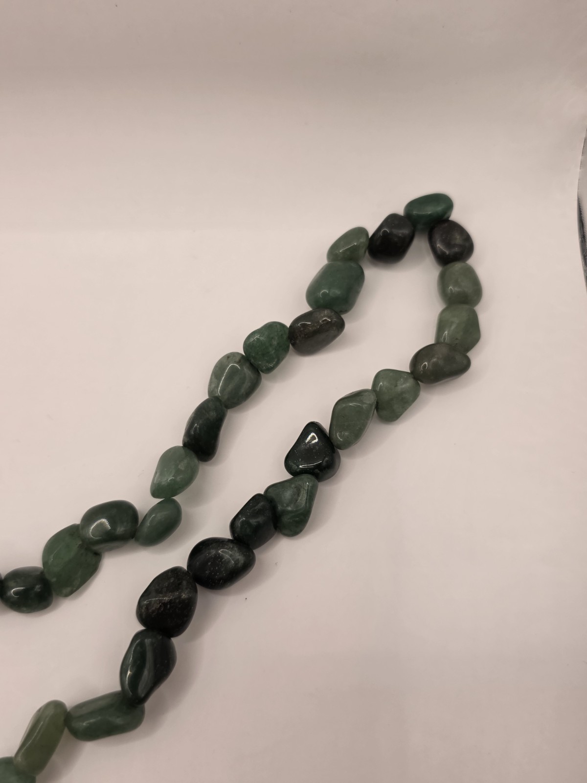 Green Jadeite Womans Necklace 16.5inch Long Vintage