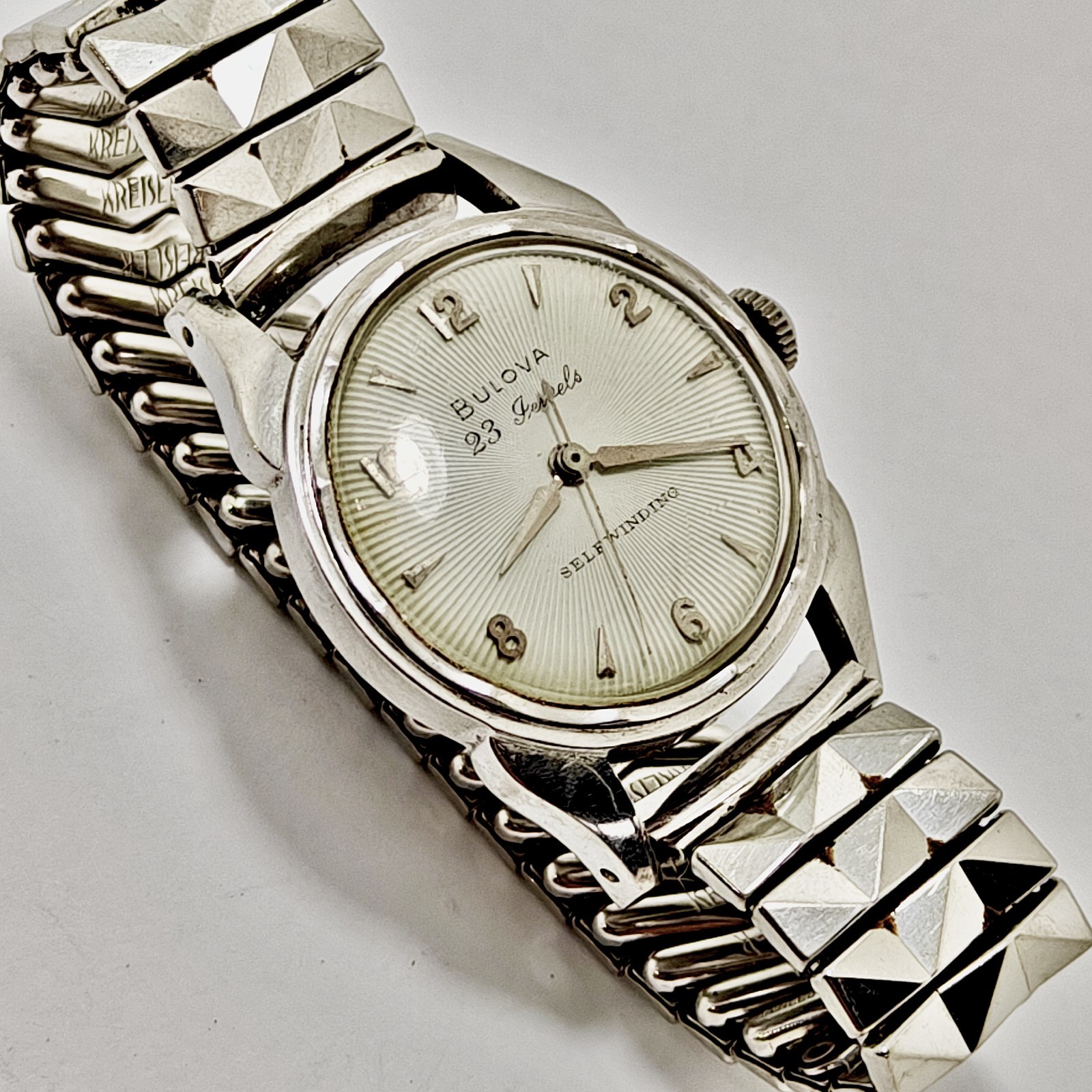 Vintage 1957 “Bulova 23 B” Automatic 23J Starburst Dial Men’s Watch – USA made