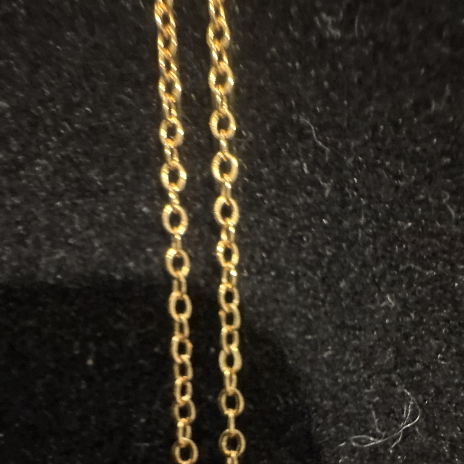 Gold Tone Rectangle Charm Pendant Necklace Green Round Stone Cable Chain