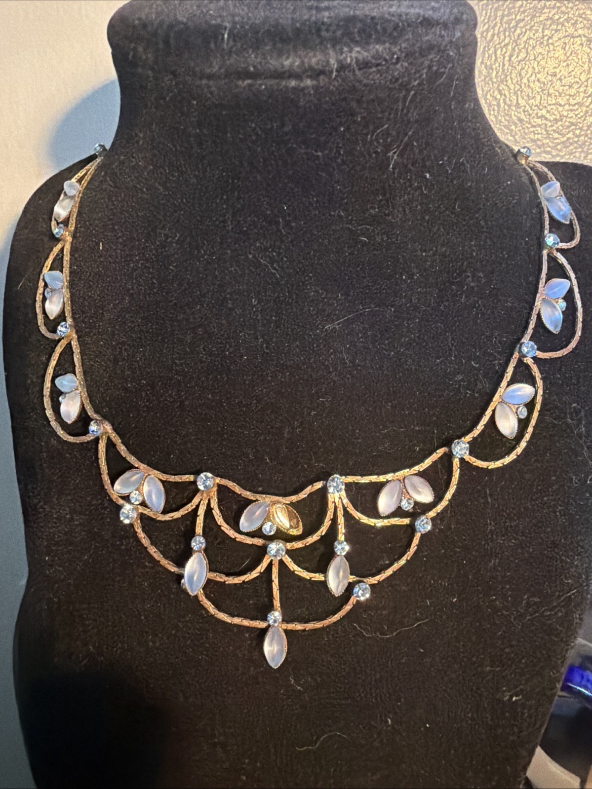ANTIQUE EDWARDIAN MOONSTONE NECKLACE 18kgp CHAIN Hook CLASP 16” RARE Estate Find