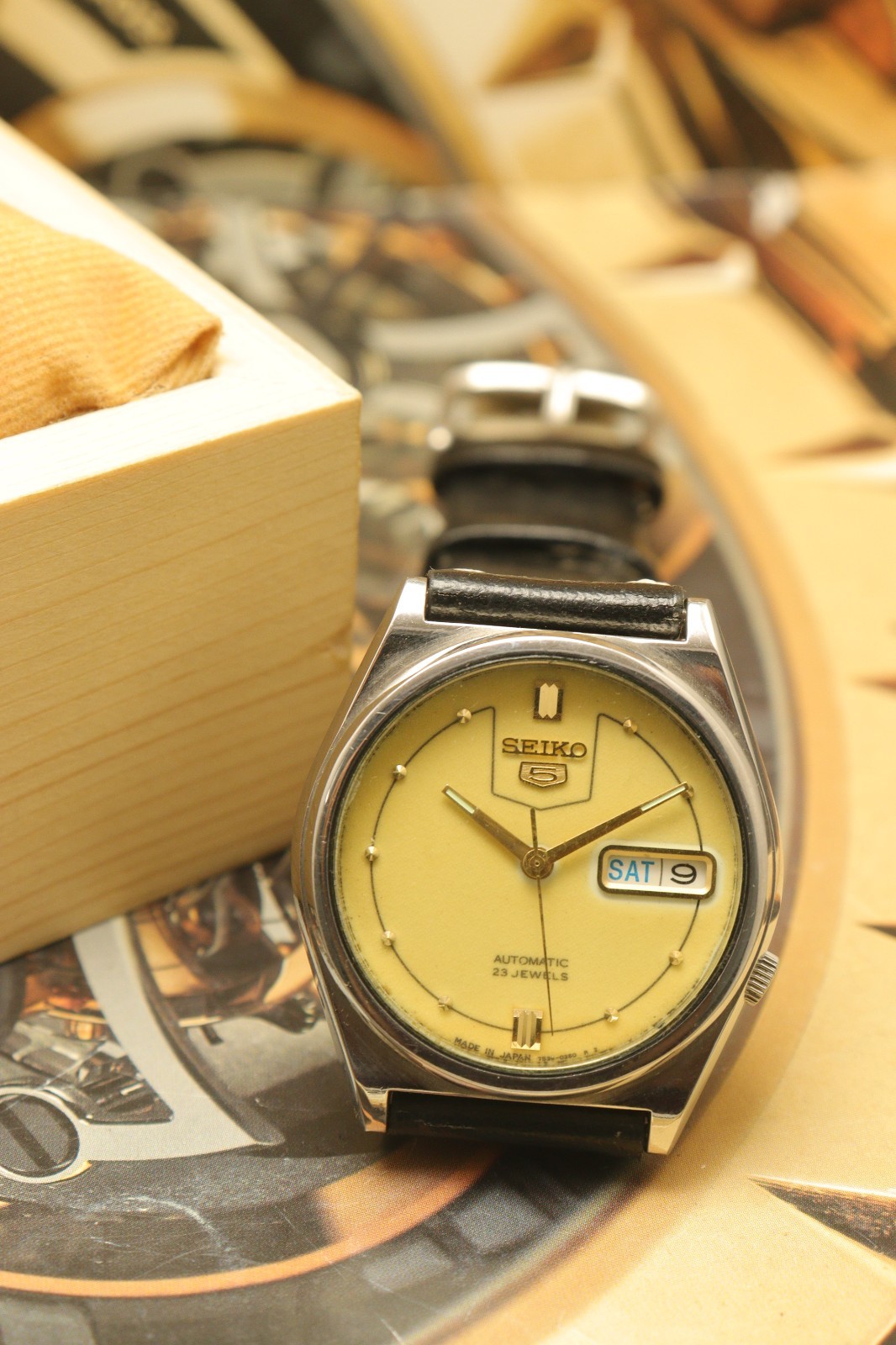 Vintage Seiko 5 Automatic Lume Dial Wrist Watch For Men’s Japan Movement 7s26.