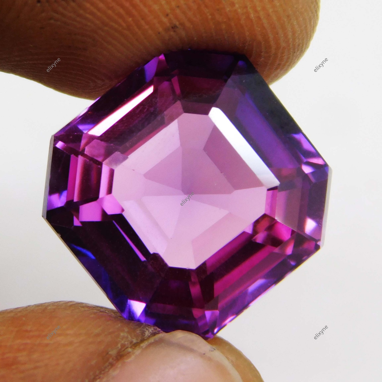 Natural TAAFFEITE 14.85 Ct CERTIFIED Velvet Smooth Purple Pink RARE Gemstone