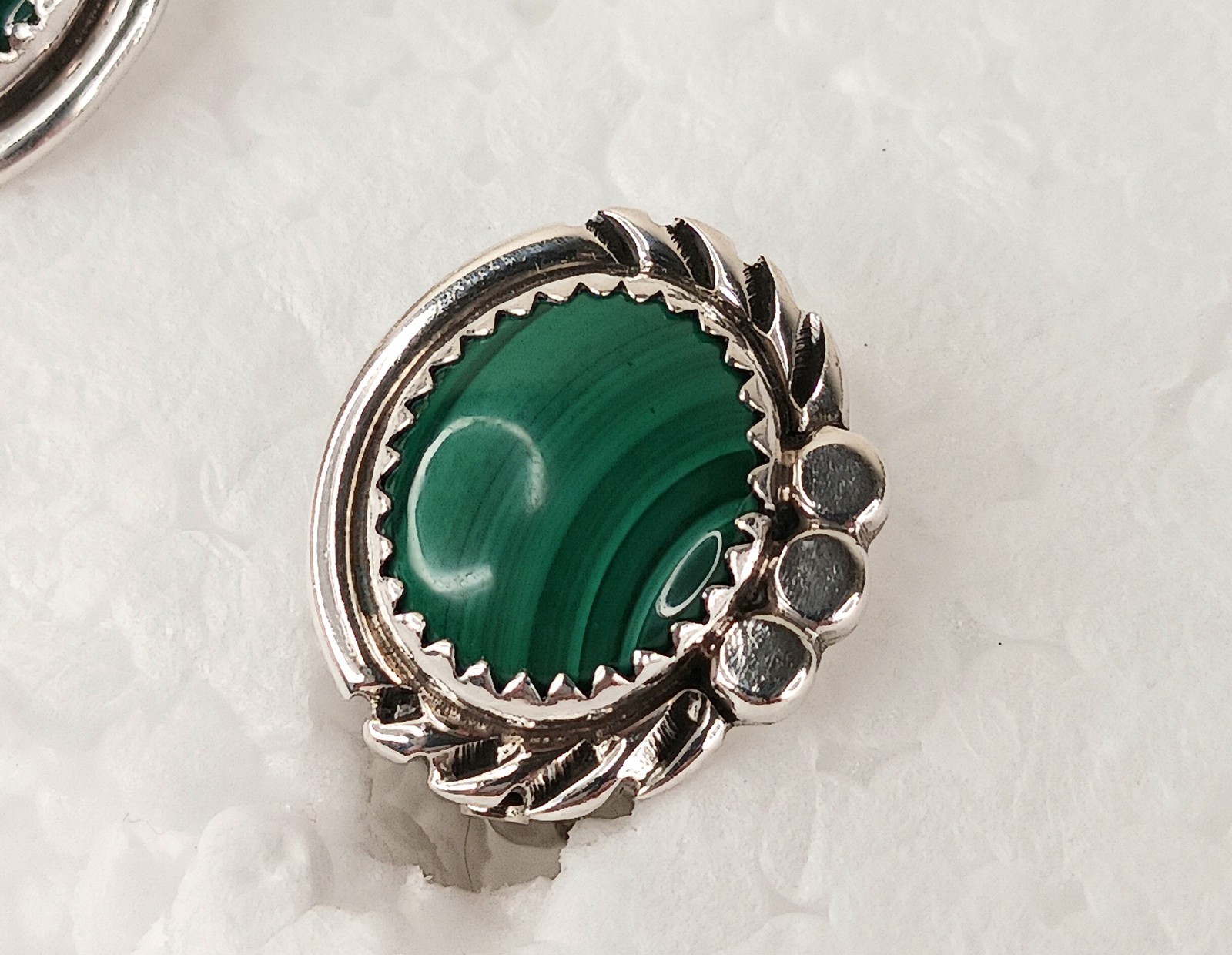 Earrings Clip Vintage Mexico 925 Sterling Malachite Scroll Work Classic Timeless