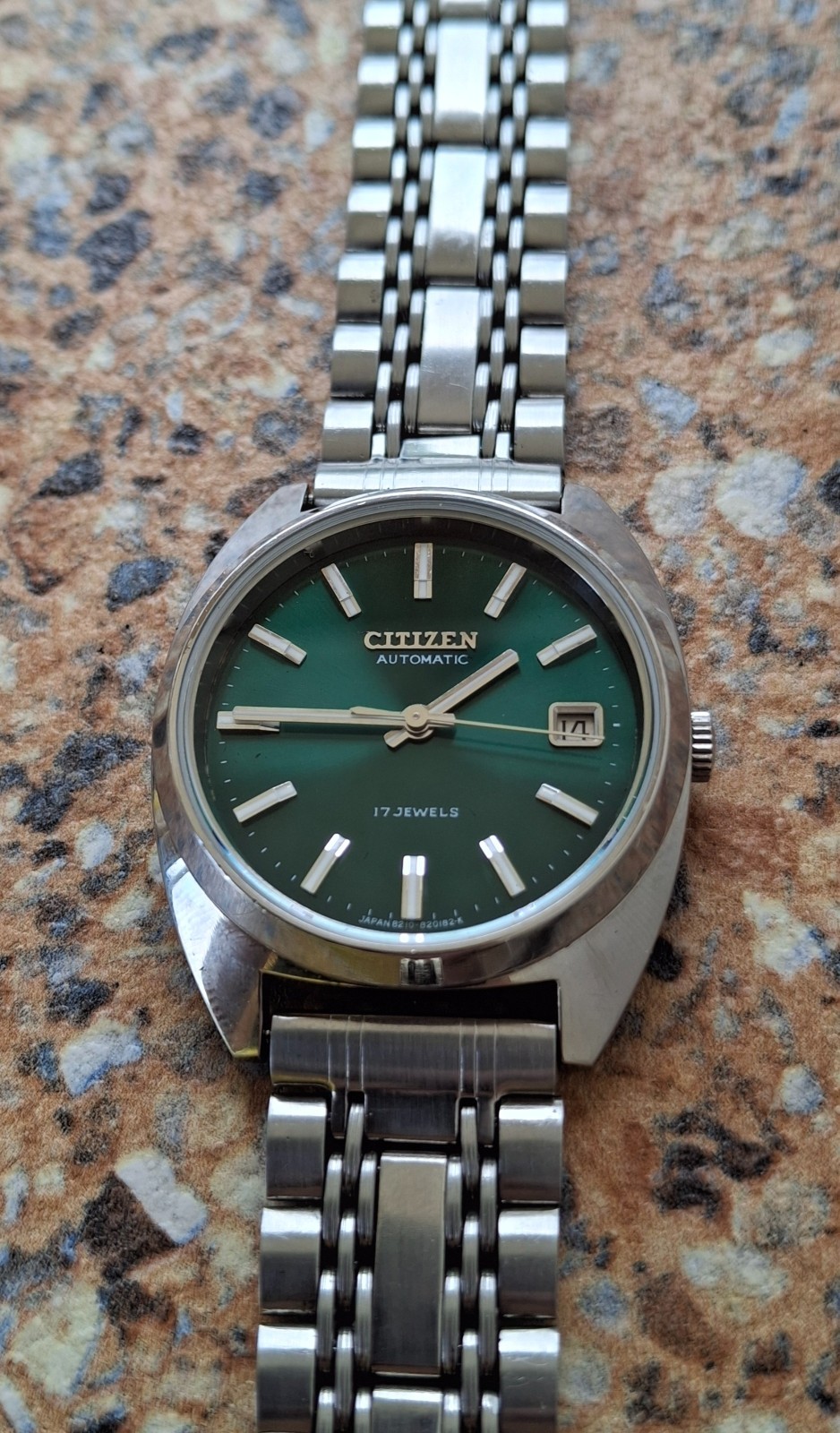 Vintage Citizen 21 Jewels Automatic 8215 August 1976